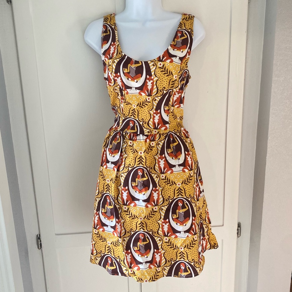 Vintage Funky print gorgeous dress.  Women’s size Medium